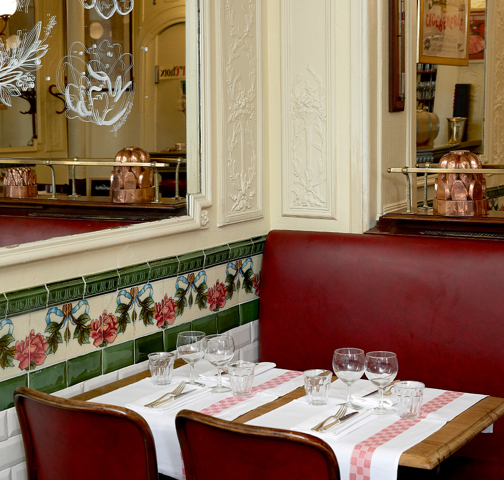 Restaurant Aux Lyonnais : a bouchon bistro in Paris 2 by Alain Ducasse